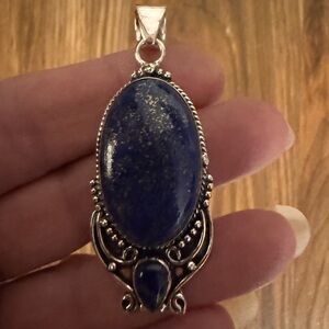 Vintage Blue Lapis and Sterling Silver Ornate Necklace pendant